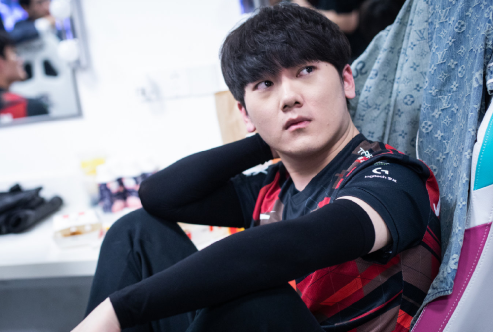 他的到来为 他的到来为