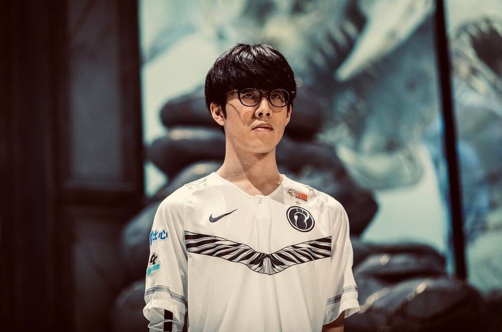 谁跨过了 谁跨过了